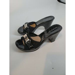 BcB Girls Block Heel Shoe Seath  Slip on Size 7